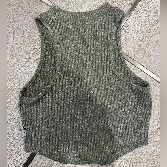 Gymshark Slounge Crop Top - Washed Khaki Marl - Picture 9 of 9